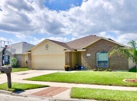 2301 Tropical Wind Dr in Corpus Christi, TX - Building Photo