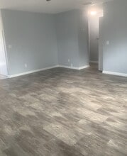 6030 Wolfe St in Jupiter, FL - Building Photo - Building Photo