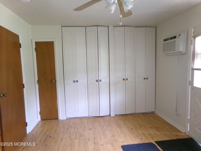 160E Gramercy Ct in Lakewood, NJ - Building Photo - Building Photo
