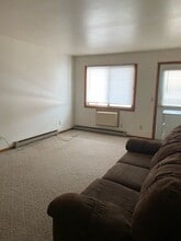 950 N Kelly St in Cadott, WI - Building Photo - Building Photo