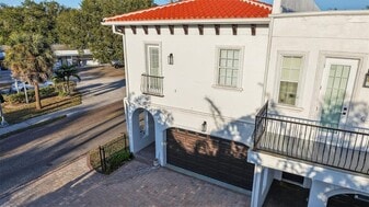 5601 Bayshore Blvd in Tampa, FL - Building Photo