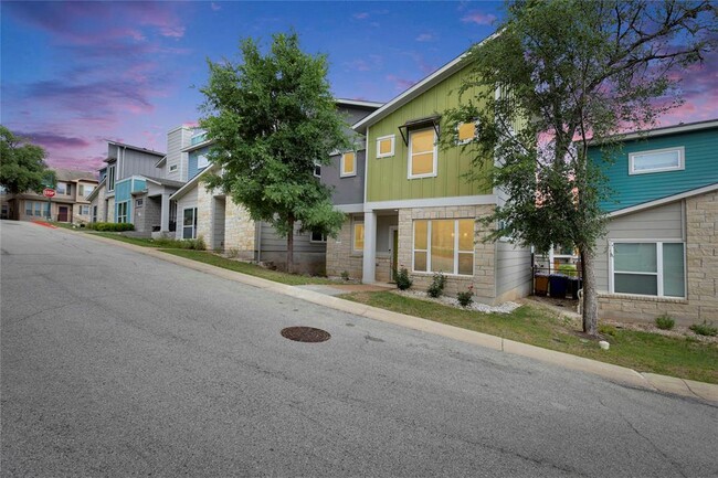 1912 Cleese Dr in Austin, TX - Building Photo - Building Photo