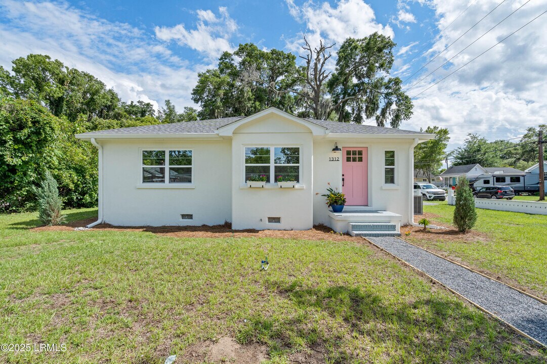 1312 Congress St in Beaufort, SC - Building Photo