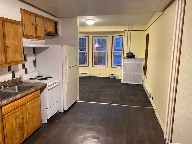 1300 N 11th St-Unit -Apt. 2 in Reading, PA - Building Photo - Building Photo