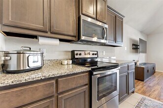 9109 Gln Mls Trl in Fort Worth, TX - Building Photo - Building Photo