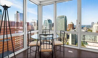 306 Gold St in Brooklyn, NY - Building Photo