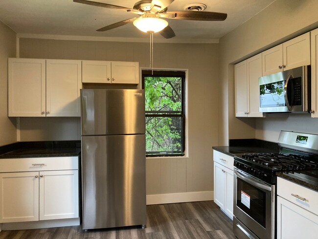 property at 2853 Louisiana Ave
