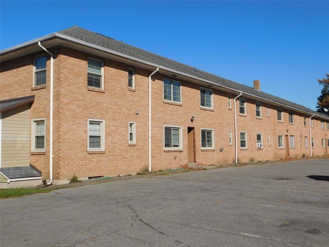 32 Riale Ave in Johnson City, NY - Building Photo - Building Photo