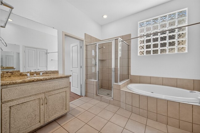 property at 5018 Lillian St