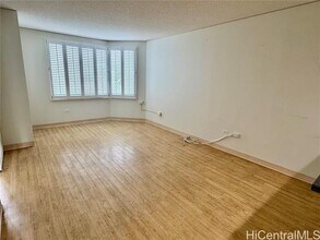 1314 Kalakaua Ave in Honolulu, HI - Foto de edificio - Building Photo