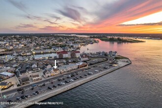 12 Inlet Dr in Point Pleasant Beach, NJ - Building Photo - Building Photo