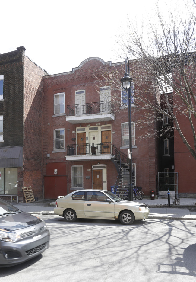 448 de l'Église in Montréal, QC - Building Photo - Primary Photo