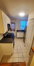 904 S Potomac St in Baltimore, MD - Building Photo - Building Photo