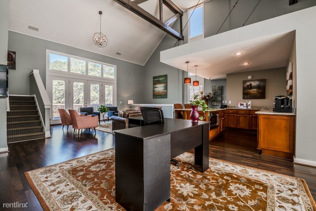 Silver Oak Apartments in Clarkston, GA