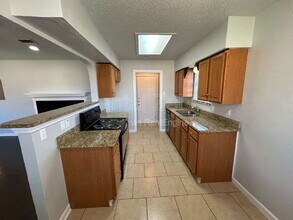 2939 Longmeade Dr in Farmers Branch, TX - Building Photo - Building Photo