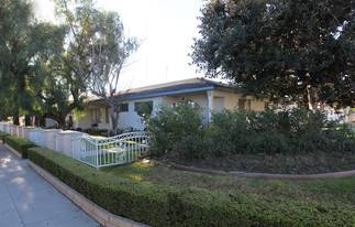 200 W Verdugo Ave Apartments