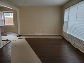 9137 S Luella Ave in Chicago, IL - Building Photo - Building Photo