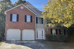 2535 Tolliver Dr in Ellenwood, GA - Building Photo