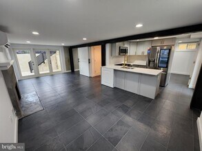 1227 N Utah St in Arlington, VA - Building Photo - Building Photo