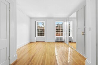 93 Pinckney St in Boston, MA - Building Photo - Building Photo