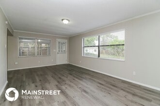 950 Lormann Cir in Longwood, FL - Foto de edificio - Building Photo