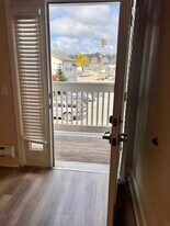 1600 Soquel Ave in Santa Cruz, CA - Building Photo