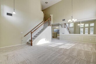 7168 Ridge Oak Rd in Austin, TX - Building Photo - Building Photo