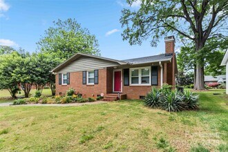 1634 Van Buren Ave in Charlotte, NC - Building Photo - Building Photo