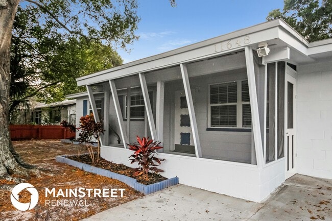 11648 Easy St in Largo, FL - Foto de edificio - Building Photo