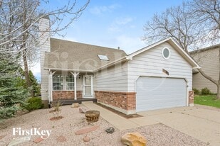 4950 N Foxtail Dr in Castle Rock, CO - Building Photo