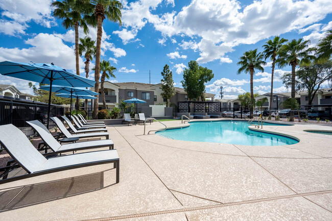 IMT CHANDLER in Chandler, AZ - Foto de edificio - Building Photo