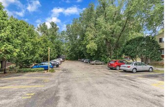 7106 Fortune Dr in Middleton, WI - Building Photo - Building Photo