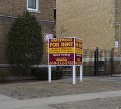 69-79 Myrtle St in Hartford, CT - Building Photo - Building Photo