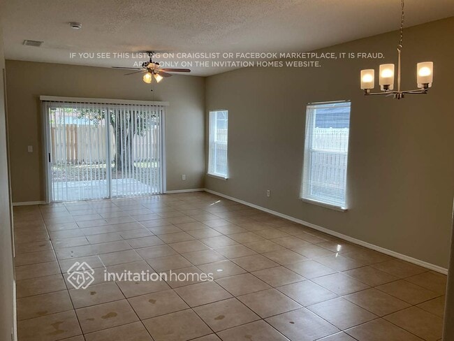 1904 Meadow Pond Way in Orlando, FL - Building Photo - Building Photo