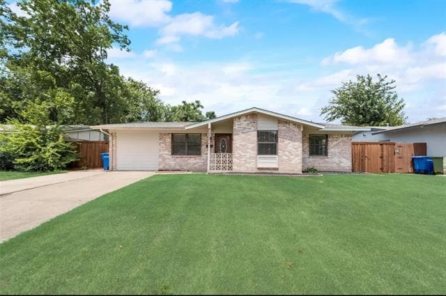 property at 2429 Towerwood Dr