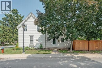 491 Pearl St in Burlington, ON - Building Photo - Building Photo
