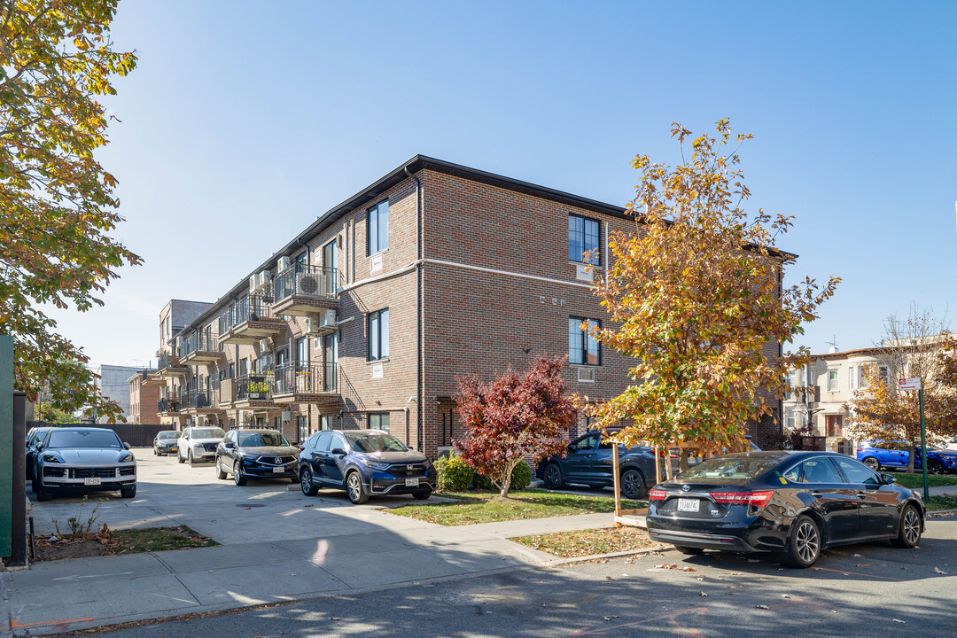 1900 Benson Ave in Brooklyn, NY - Building Photo