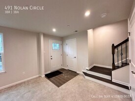 491 Nolan Cir in Cranberry Township, PA - Building Photo