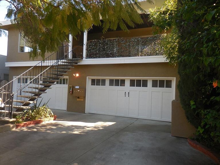 1161 Woodrow St in Redwood City, CA - Foto de edificio