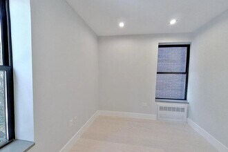 200 Stanton St, Unit 2 in New York, NY - Building Photo - Building Photo