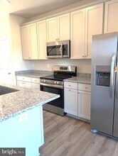 10811 Cosmic Pl in La Plata, MD - Building Photo - Building Photo