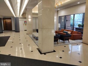4550 N Park Ave in Chevy Chase, MD - Building Photo - Building Photo