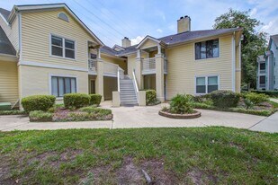 2345 Tall Sail Dr in Charleston, SC - Building Photo