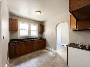 2704 Webb St in Detroit, MI - Building Photo - Building Photo