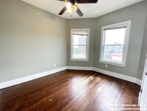 178 Hillside St, Unit 2 in Boston, MA - Building Photo - Building Photo