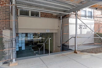 3720 Independence Ave in Riverdale, NY - Foto de edificio - Building Photo