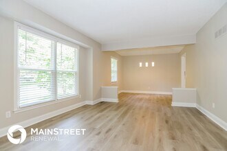 13131 W 100th St in Lenexa, KS - Building Photo - Building Photo