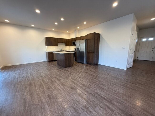 217 N 76th Ave in Yakima, WA - Building Photo - Building Photo