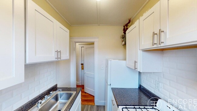 1179 Boylston St, Unit 25 in Boston, MA - Building Photo - Building Photo