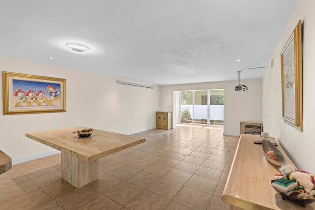 property at 300 NE 26th Ave